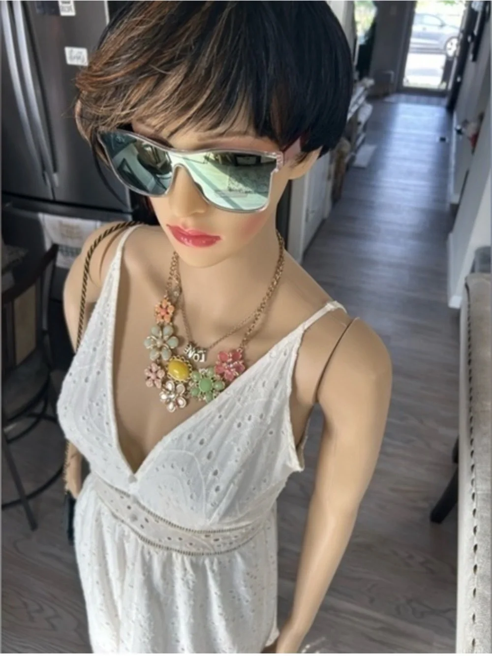 🌸 Mirrored Lens Fashion Sunglasses